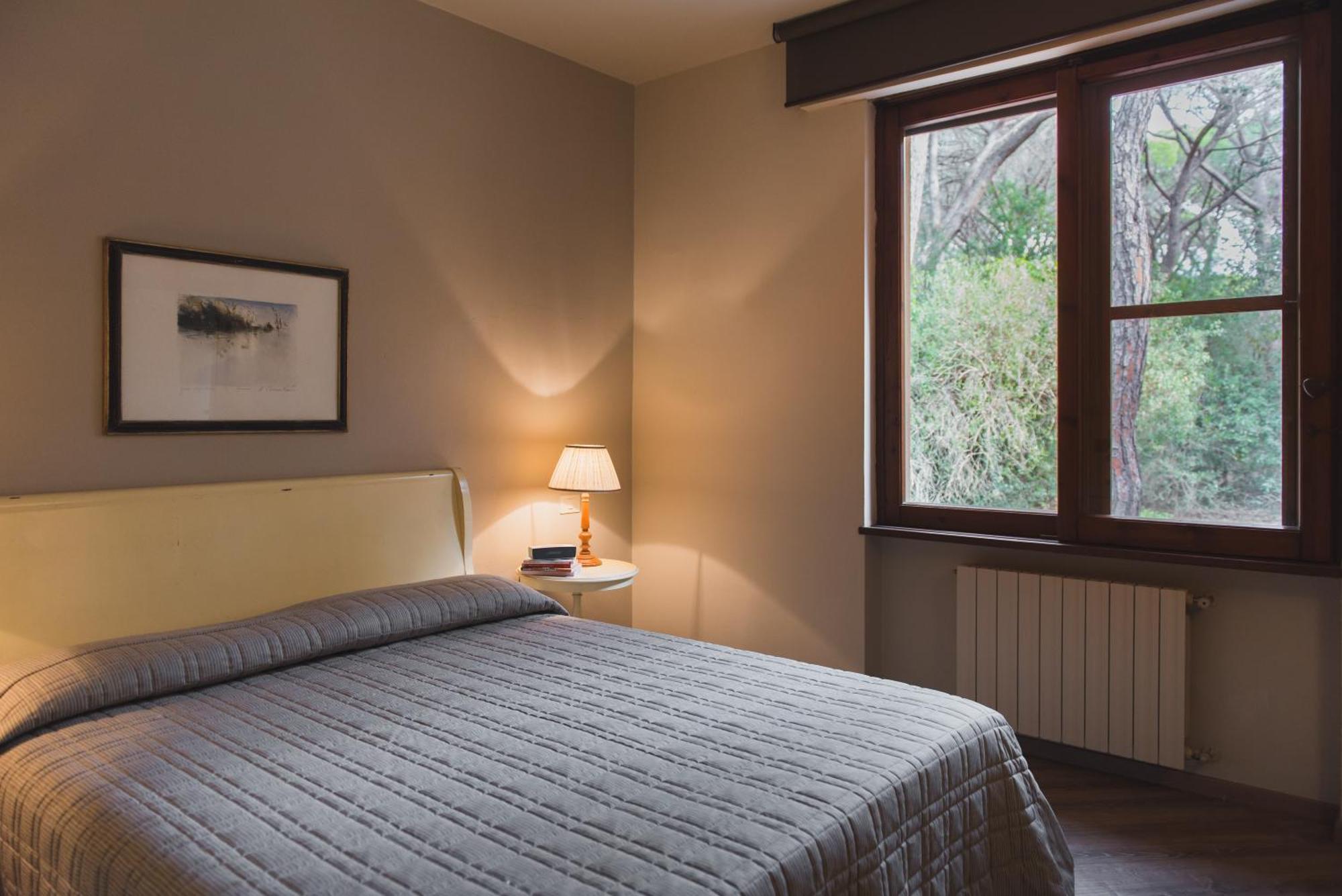 Roccamare Resort - Ville E Appartamenti Кастильоне-делла-Пеская Экстерьер фото