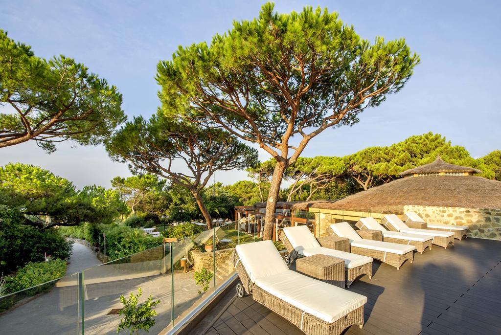 Roccamare Resort - Ville E Appartamenti Кастильоне-делла-Пеская Экстерьер фото